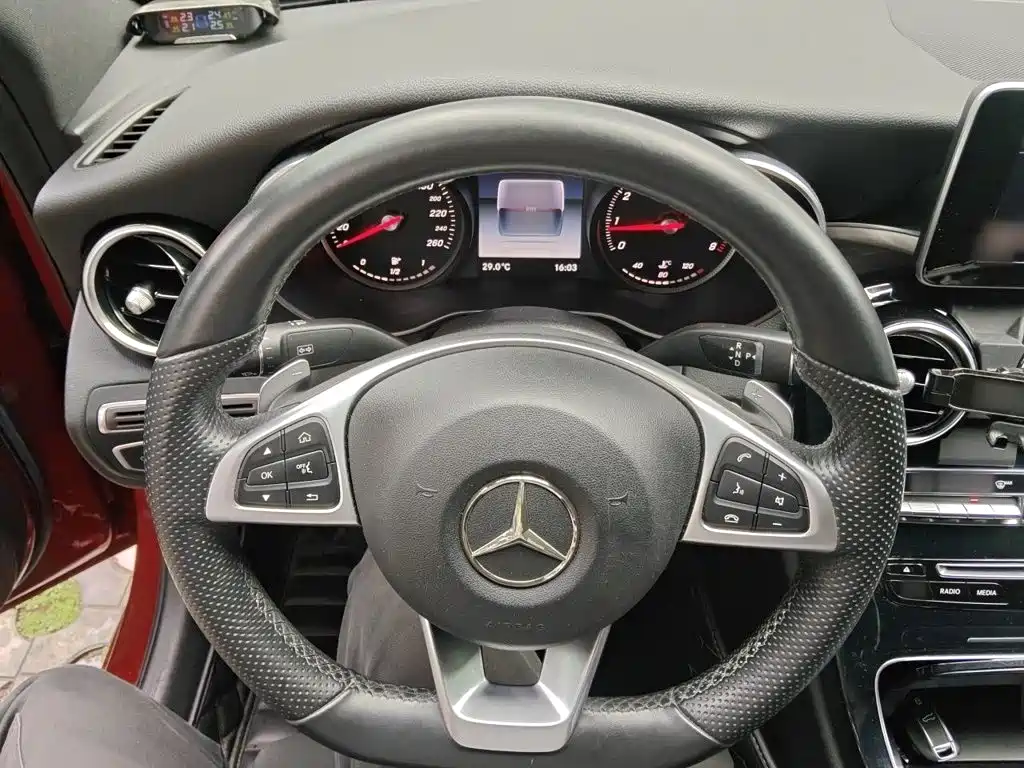 Mercedes-Benz C-Class 2018