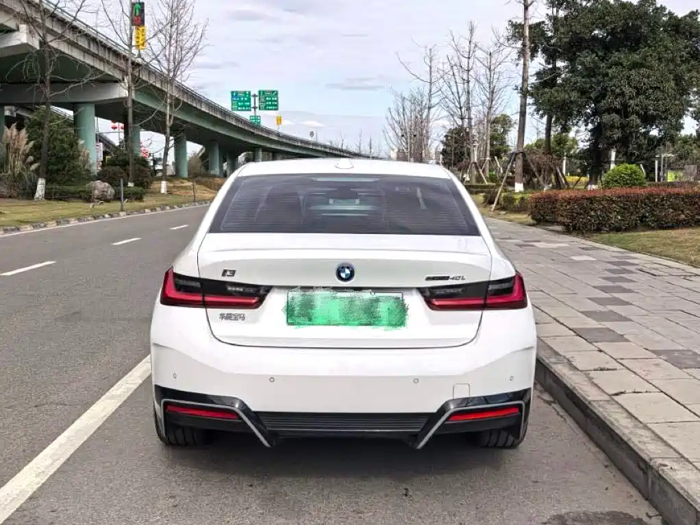 BMW i3 2025 — фото 9