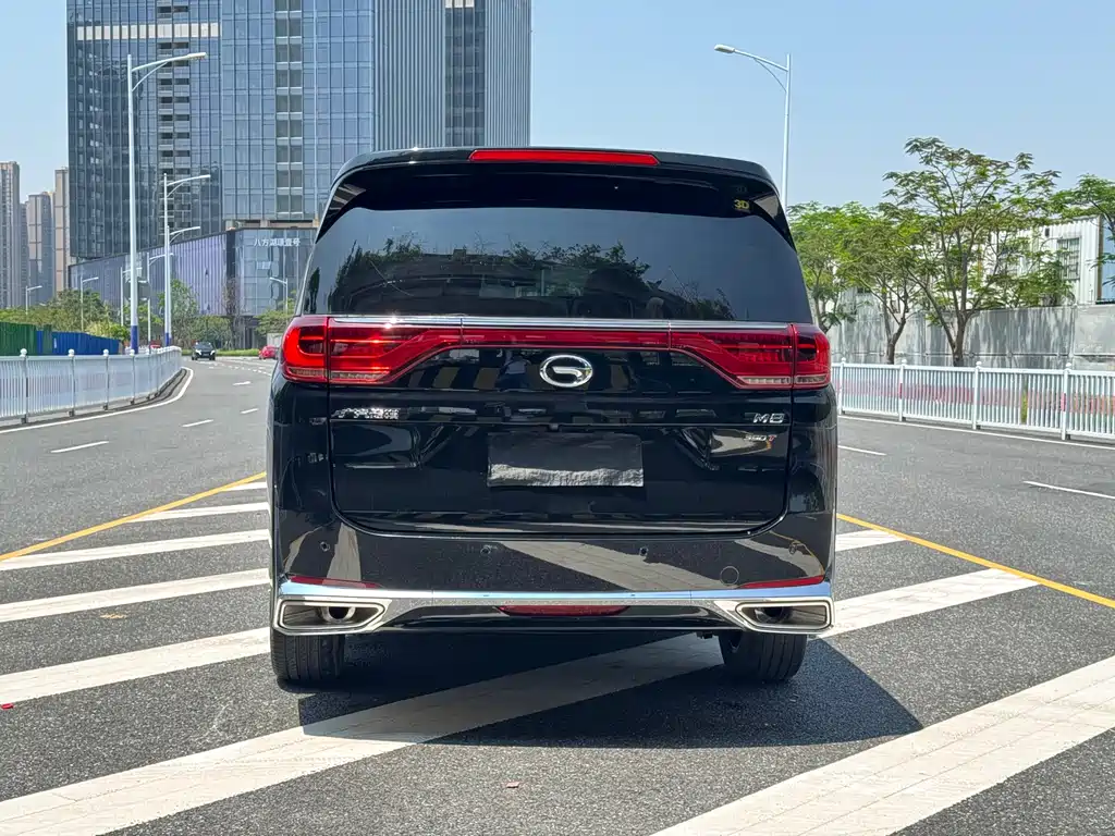 GAC Motor Trumpchi M8 2022 — фото 5