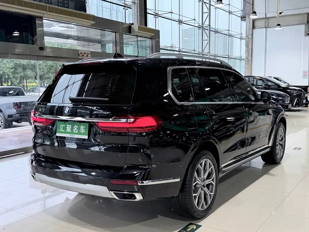 BMW X7 2020 — фото 26