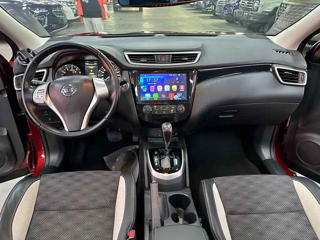 Nissan Qashqai 2017 — фото 12