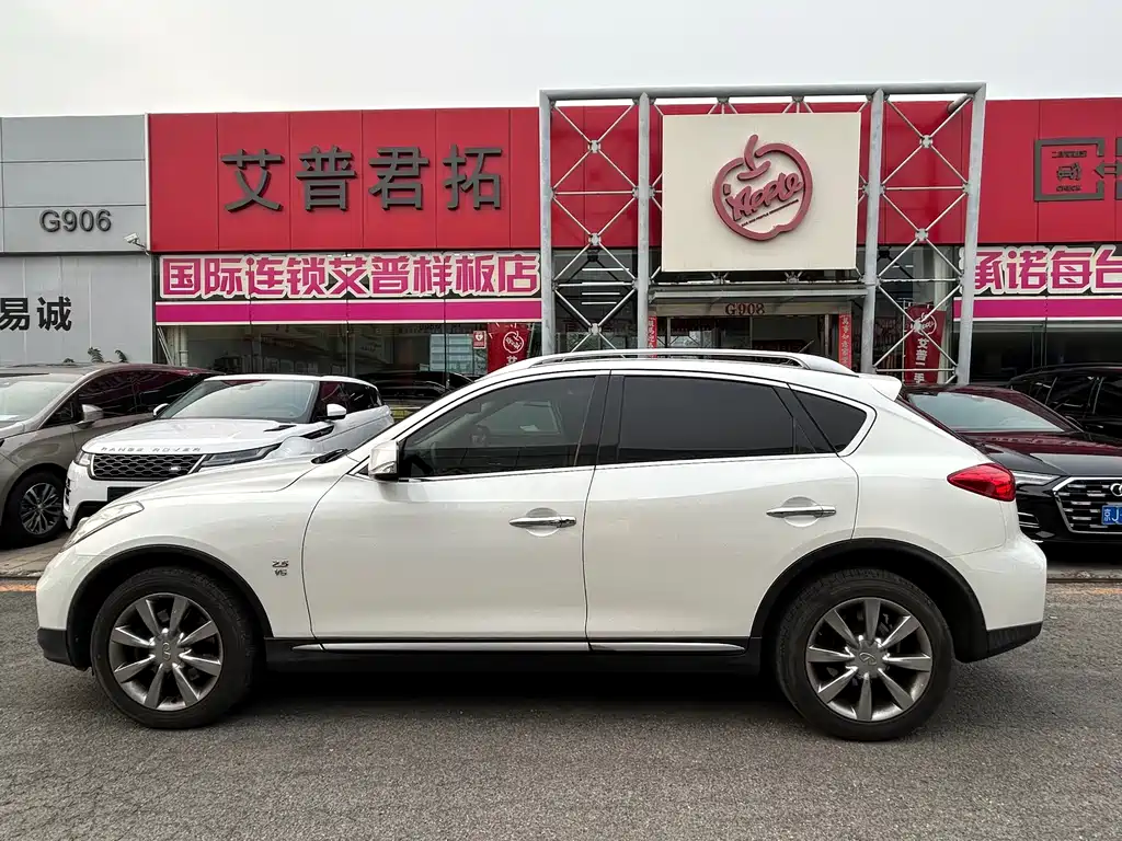 Infiniti QX50 2017 — фото 7