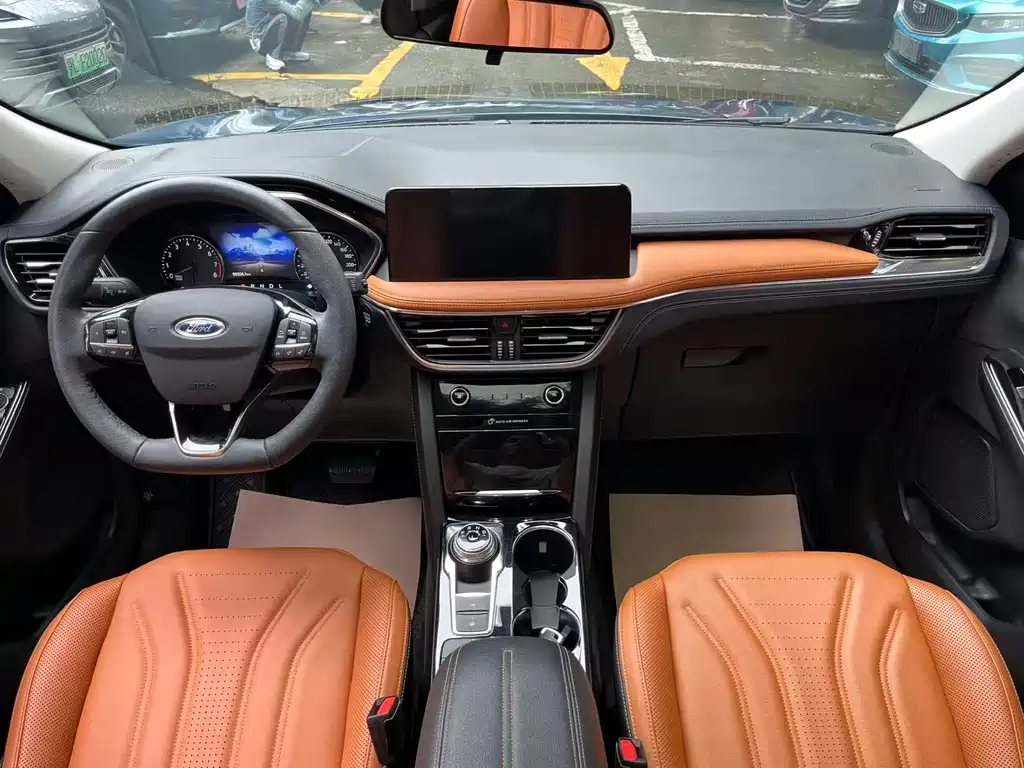 Ford Escape 2021 — фото 11