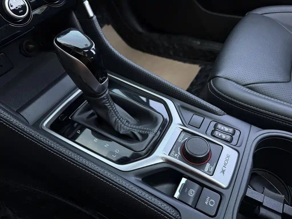 Subaru Forester 2021 — фото 11