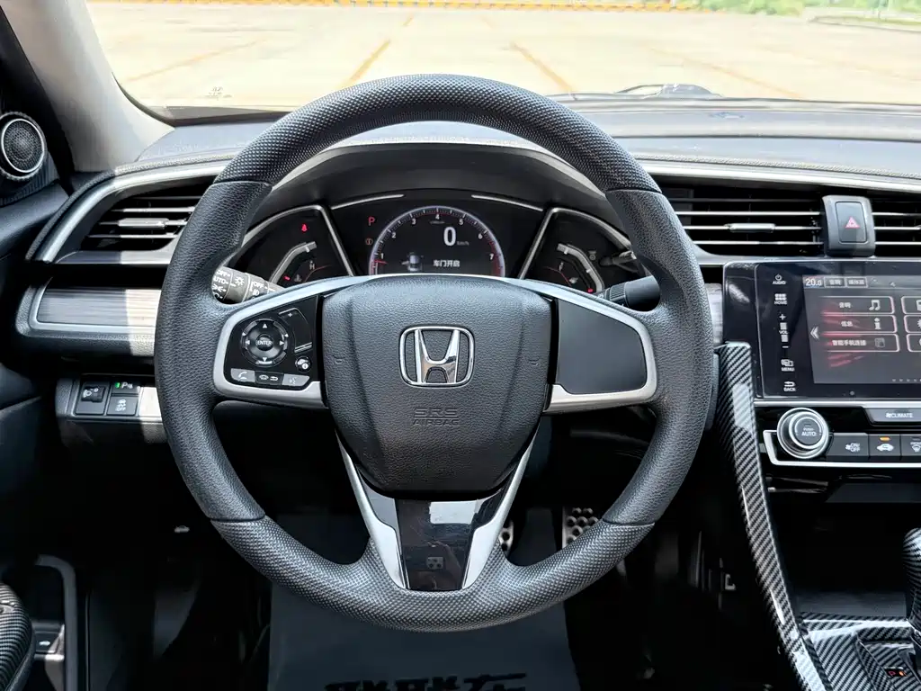 Honda Civic 2021 — фото 17
