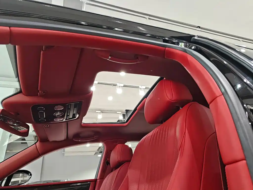 Bentley Flying Spur 2019 — фото 10