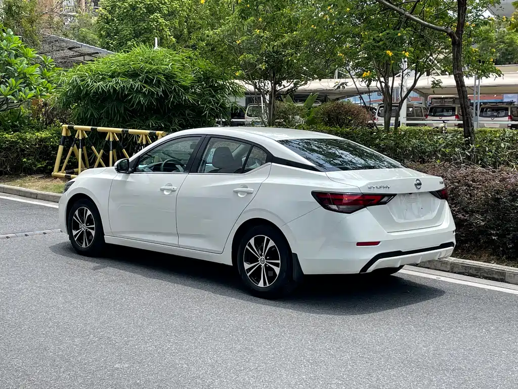 Nissan Sylphy 2022 — фото 5