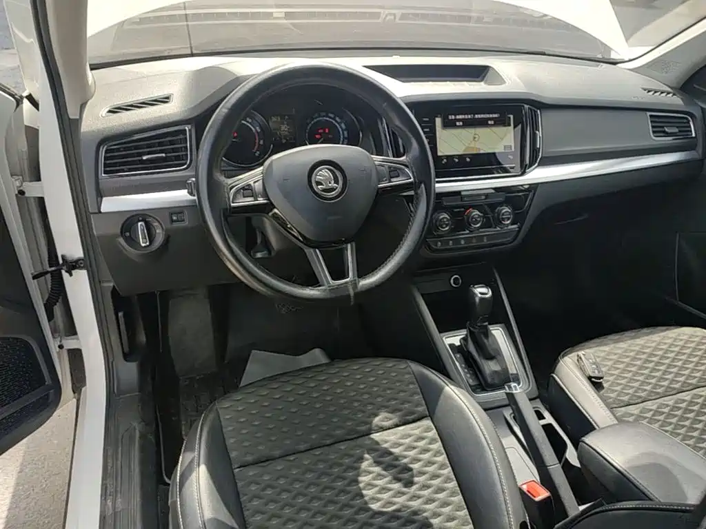 Skoda Kamiq 2020 — фото 10