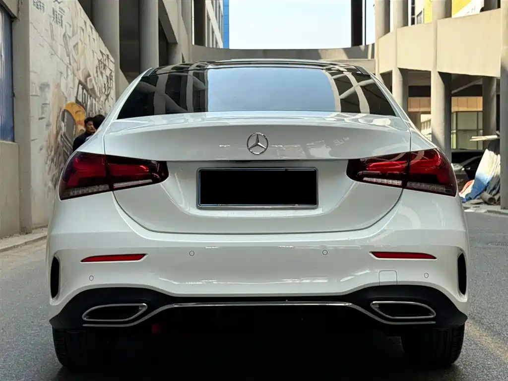 Mercedes-Benz A-Class 2021 — фото 4