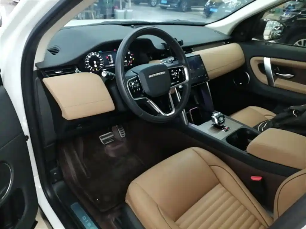 Land Rover Discovery Sport 2025 — фото 10