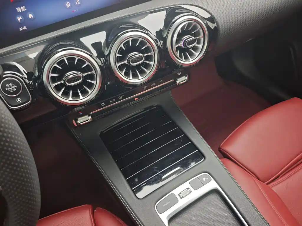 Mercedes-Benz A-Class 2025 — фото 19