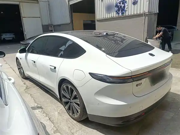 NIO ET7 2024