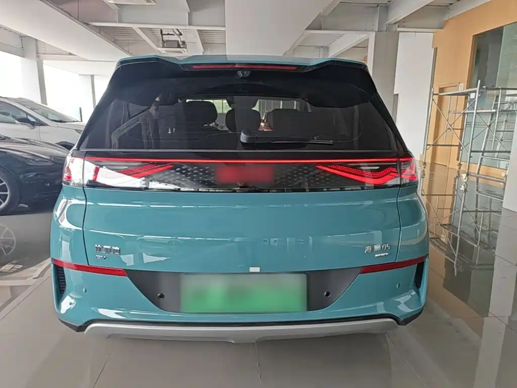BYD Sealion 05 EV 2025 — фото 6