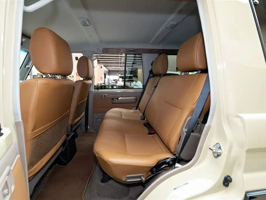 Toyota Land Cruiser 2024 — фото 10