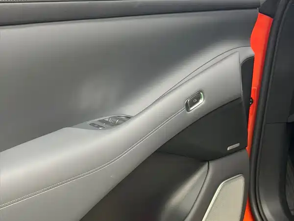 Xiaomi YU7 2025