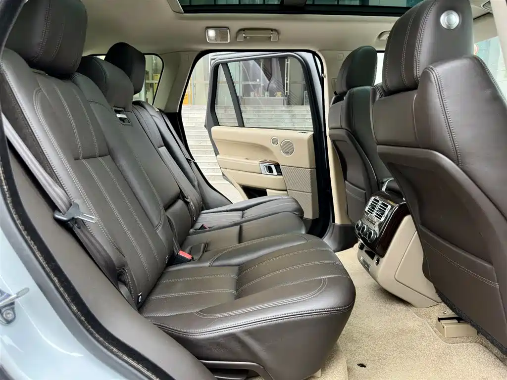 Land Rover Range Rover 2015 — фото 14