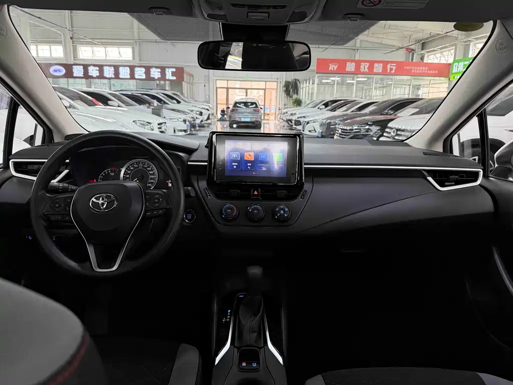 Toyota Corolla 2023 — фото 14