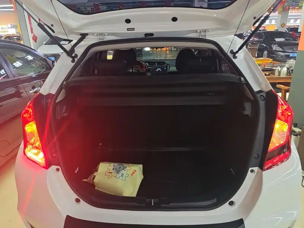 Honda Fit 2019 — фото 19