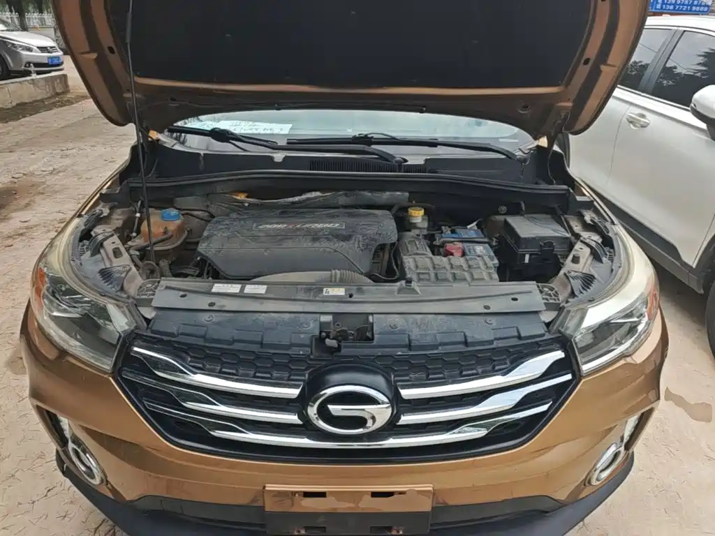 GAC Trumpchi GS4 2017 — фото 20