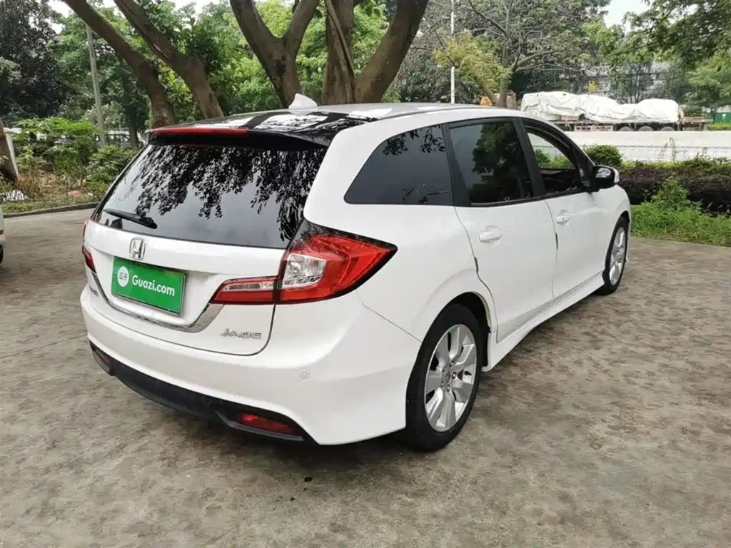 Honda Jade 2015 — фото 7