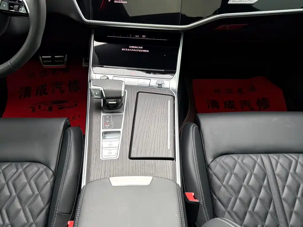 Audi A6L 2025 — фото 17