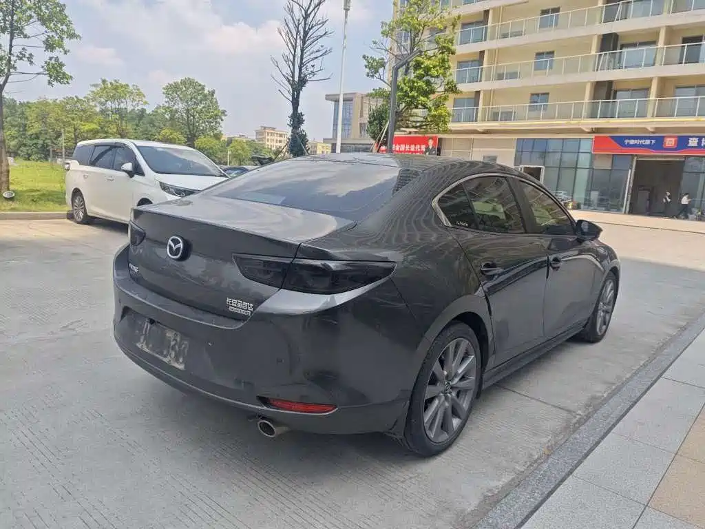 Mazda 3 Angkesela 2020