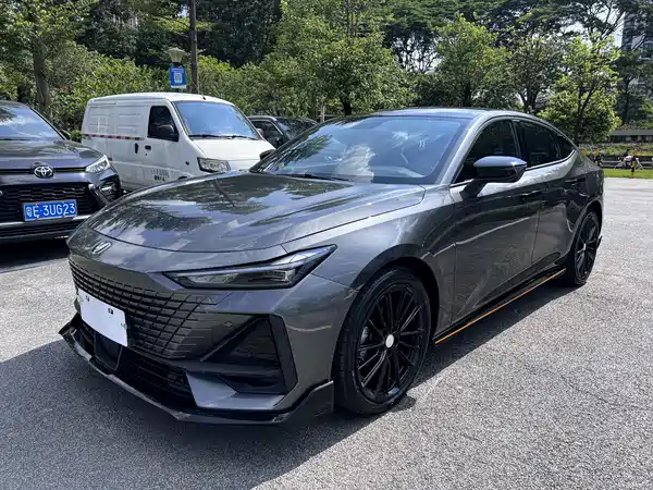 Changan UNI-V 2023