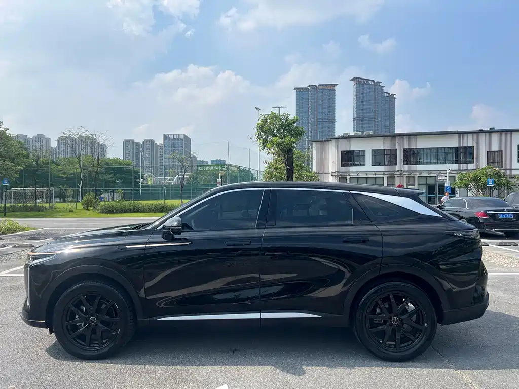 Exeed Yaoguang 2023
