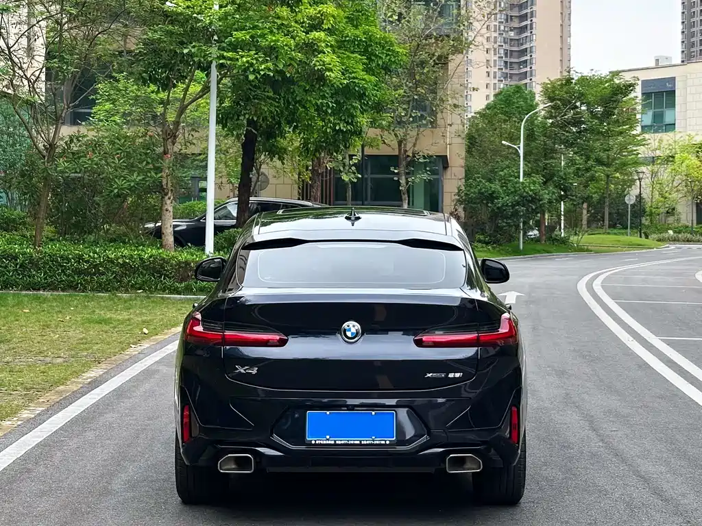 BMW X4 2022 — фото 5