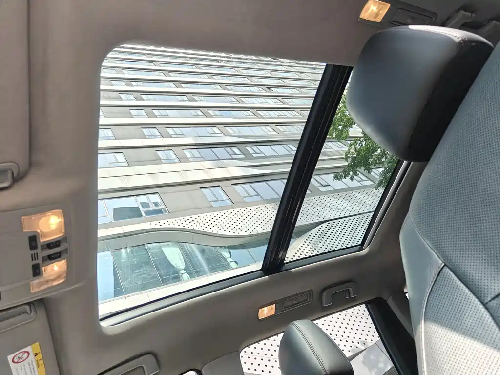 Toyota Highlander 2018 — фото 14