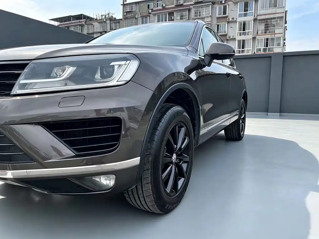 Volkswagen Touareg 2016 — фото 7