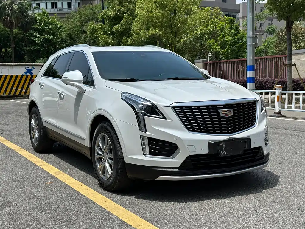 Cadillac XT5 2020 — фото 3