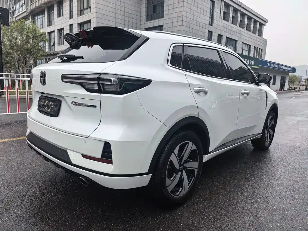 Changan CS55PLUS 2024 — фото 12