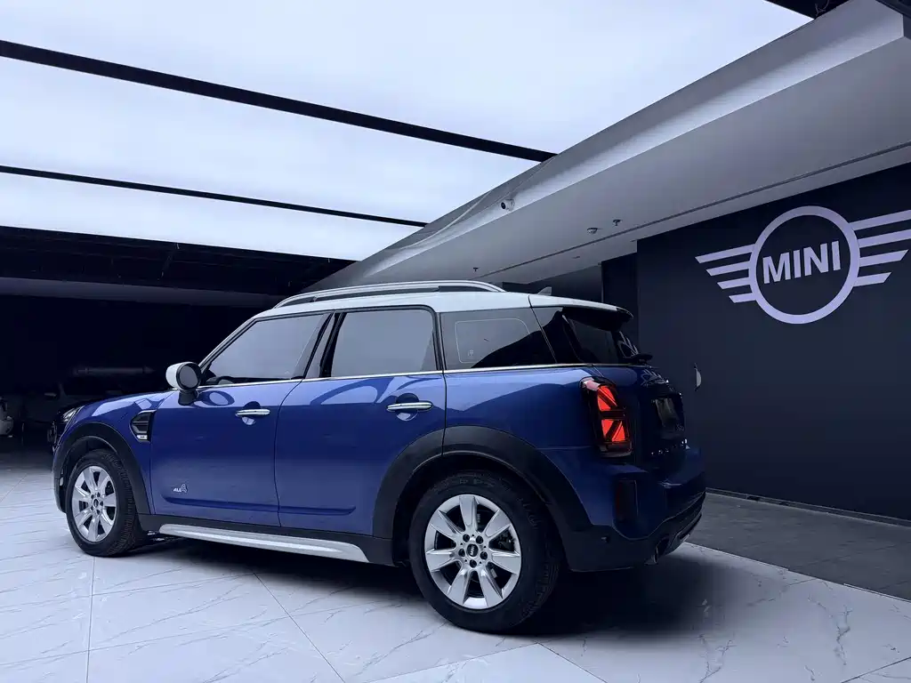 MINI Countryman 2021 — фото 8