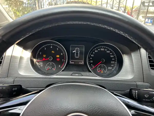 Volkswagen Golf 2014