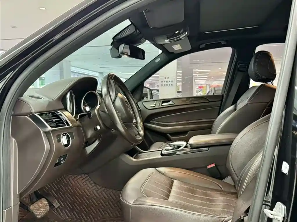 Mercedes-Benz GLE 2018 — фото 4