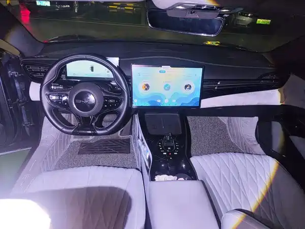 BYD Seal 2023
