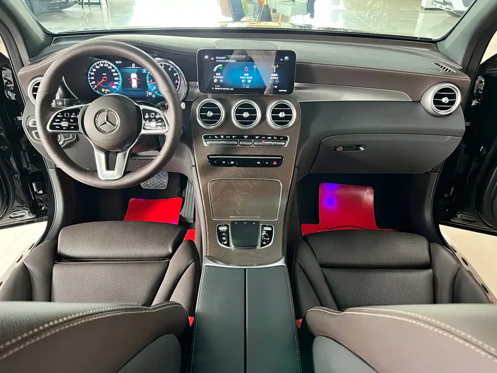 Mercedes-Benz GLC 2023 — фото 11