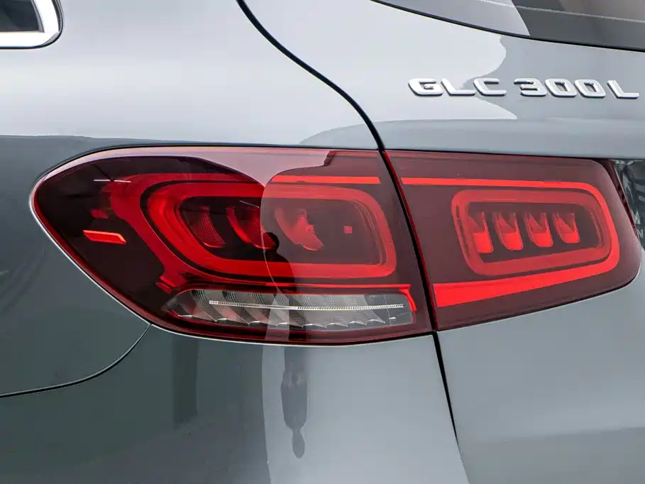 Mercedes-Benz GLC 2022 — фото 15