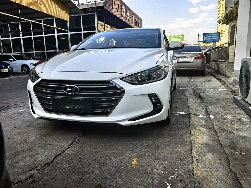Hyundai Celesta 2017 — фото 3