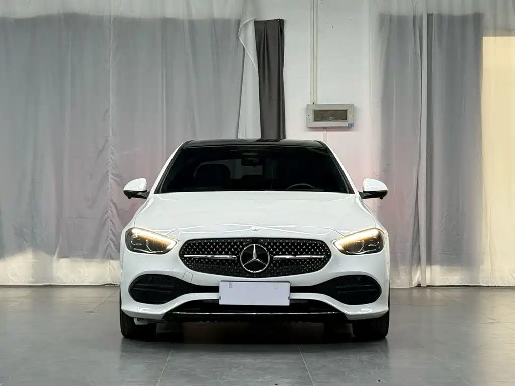 Mercedes-Benz C-Class 2022