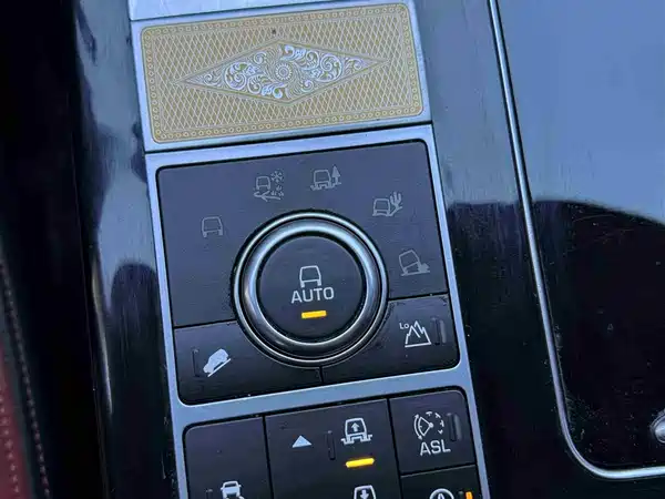 Land Rover Range Rover 2014