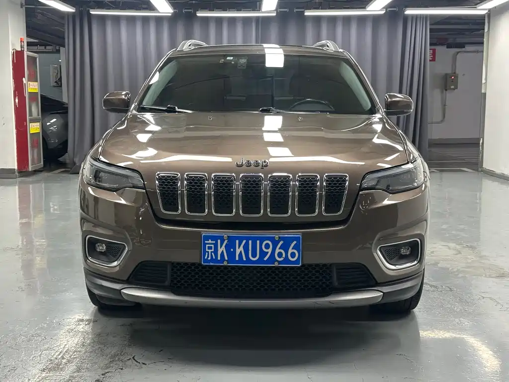 Jeep Cherokee 2019 — фото 3