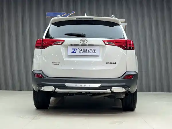 Toyota RAV4 2016