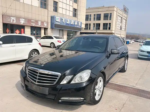 Mercedes-Benz E-Class 2012