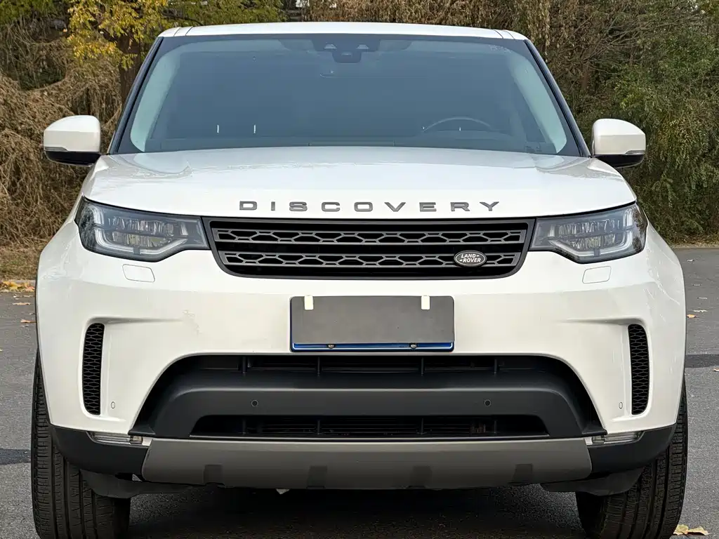 Land Rover Discovery 2017 — фото 1
