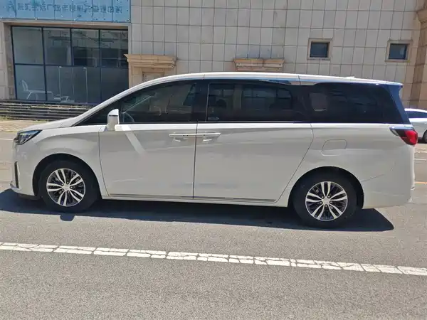 Buick GL8 2023