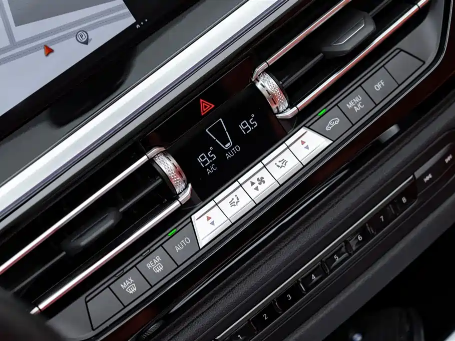 BMW Z4 2023 — фото 17