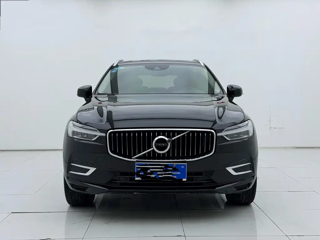 Volvo XC60 2019 — фото 3