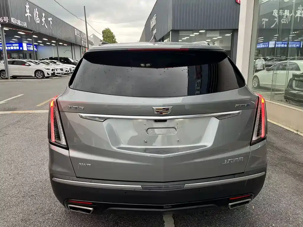 Cadillac XT5 2024 — фото 15